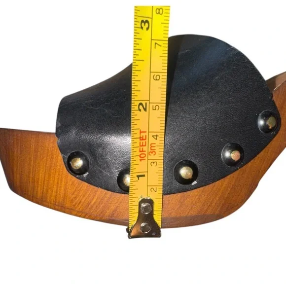 Ariat Women's Unbridled Lennon Platform
Sandal Black Leather Size: 38 (7.5) - Picture 14 of 14